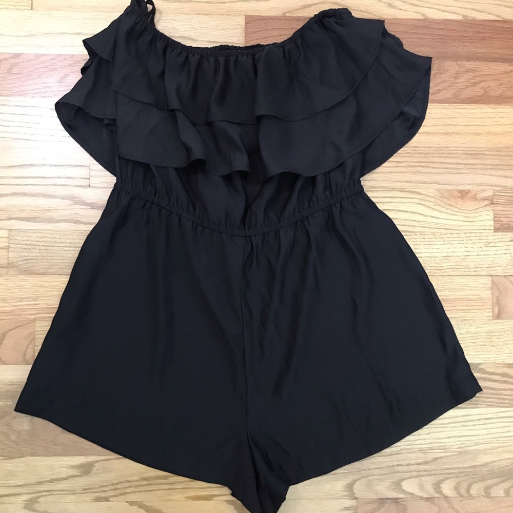 Blue Life Romper- BLK Strapless Ruffle in M